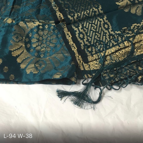 NWOT Indian Dupatta scarf  banarasi tassels full - Picture 10 of 16